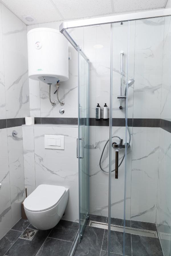 Garni Hotel Imperium סובוטיקה מראה חיצוני תמונה