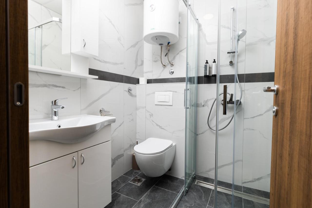 Garni Hotel Imperium סובוטיקה מראה חיצוני תמונה