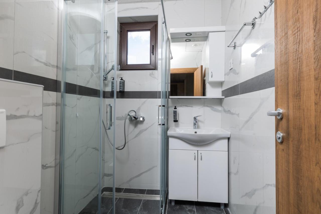 Garni Hotel Imperium סובוטיקה מראה חיצוני תמונה