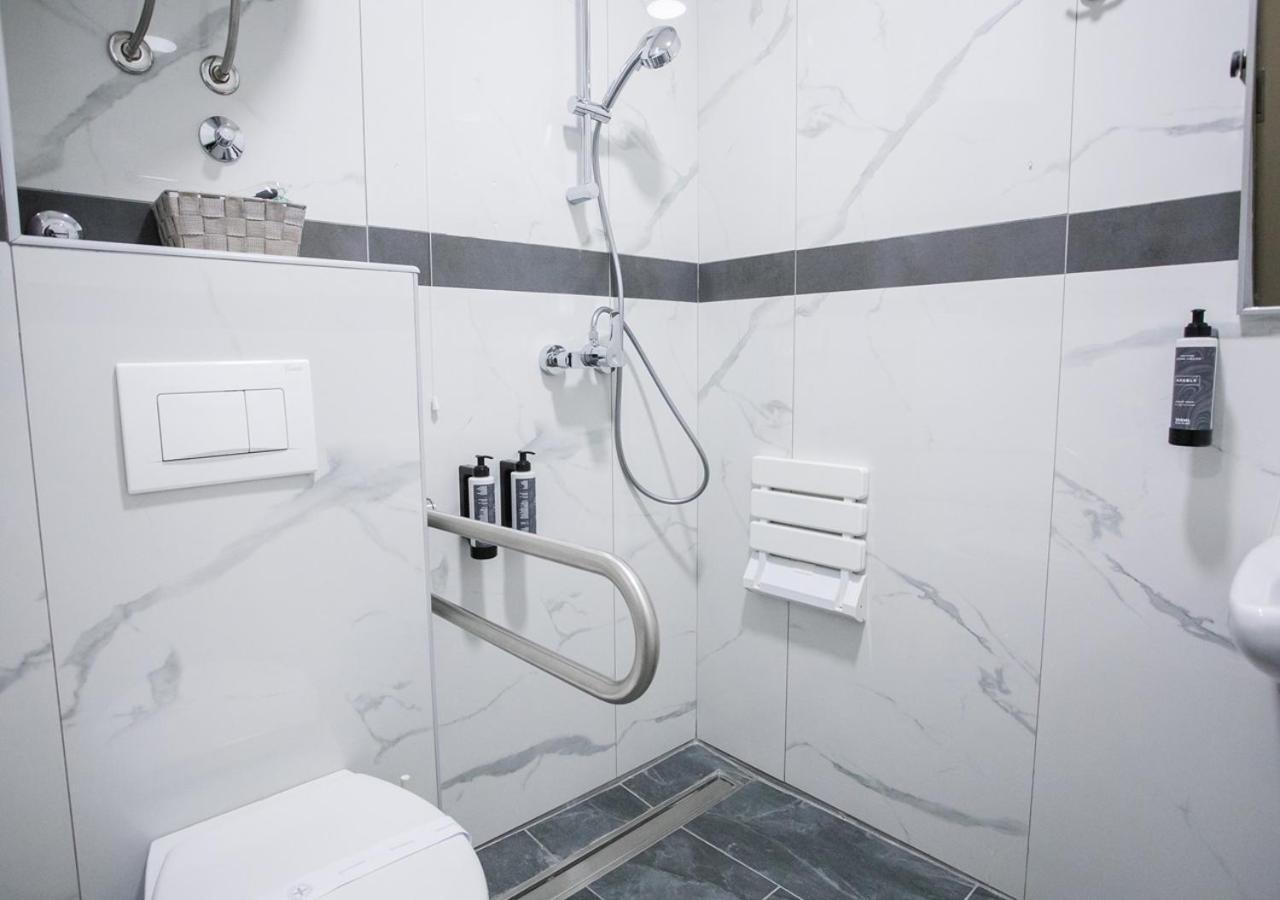 Garni Hotel Imperium סובוטיקה מראה חיצוני תמונה